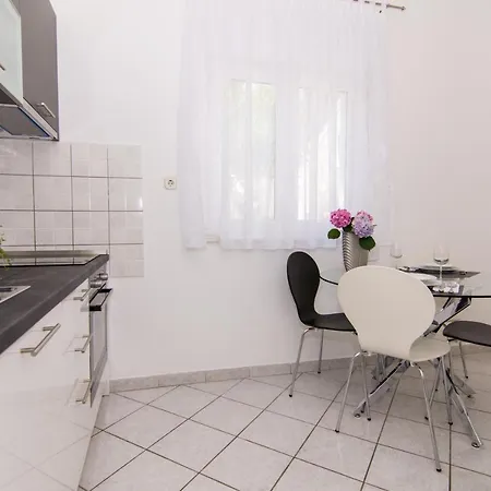 Mlacic Apartment *